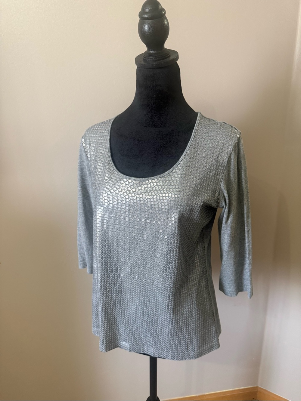 New York & Company Silver Sequin Scoop Neck Top